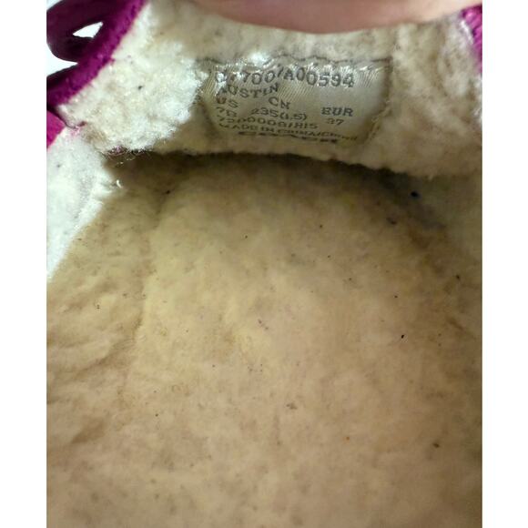 Coach Austin Sued Shearling Moccasins Cranberry Women's 7M NIB - Picture 4 of 6